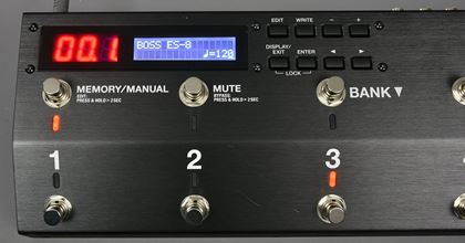 Boss-ES8 Effects Switch in Schmidt Array